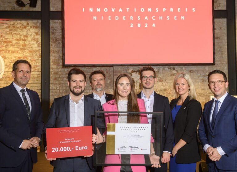 INLEAP Photonics at the 2024 Lower Saxony Innovation Award ceremony in the category “Key Technologies”.