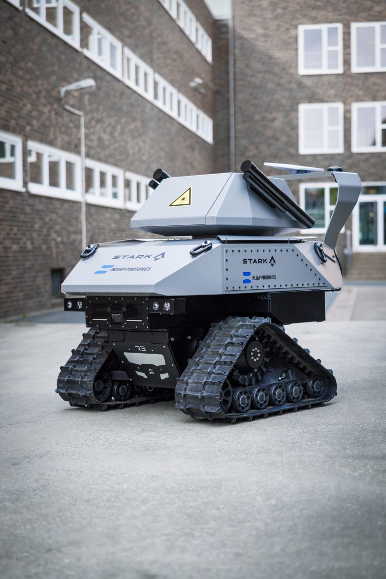 INLEAP® FASTLIGHT® SHIELD integrated on a compact UGV platform for deployment in mobile C-UAS scenarios